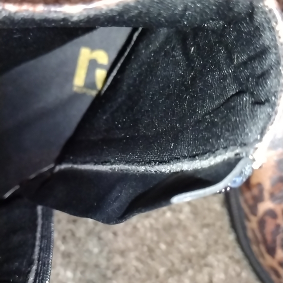 Leopard Print Lace-Up Ankle Boots - Picture 15 of 15